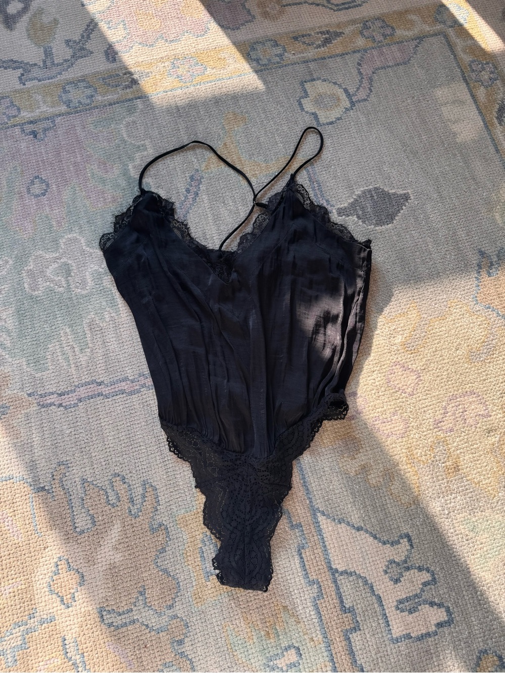 Free people - silky lace body suit